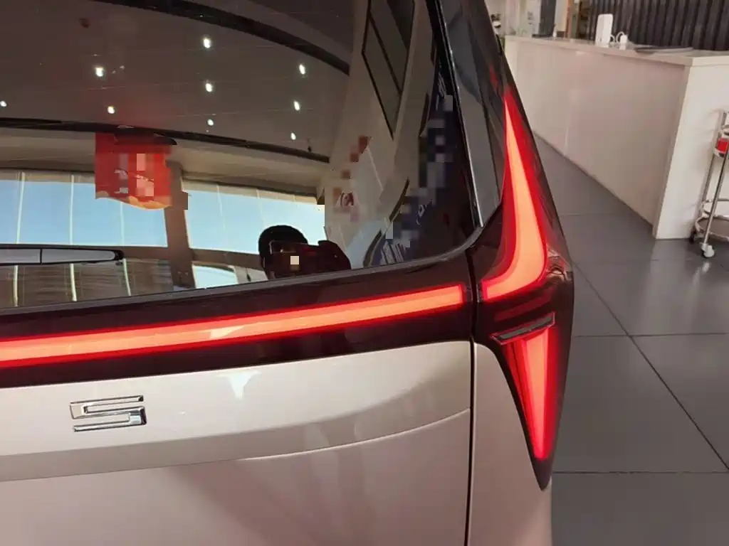 MAXUS G70 — фото 7