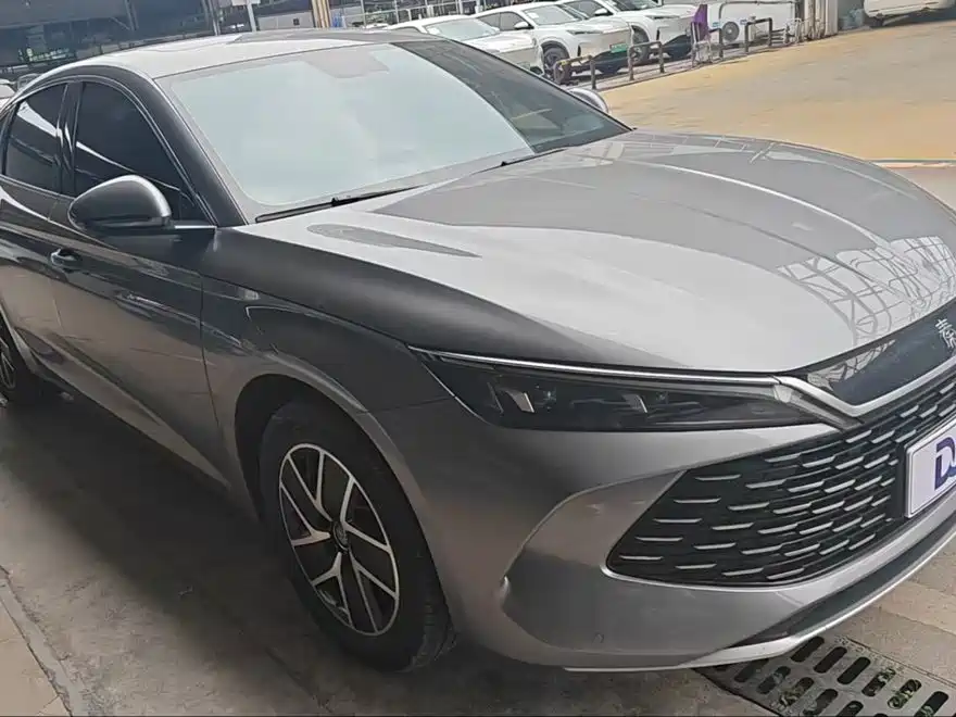 BYD Qin L — фото 3