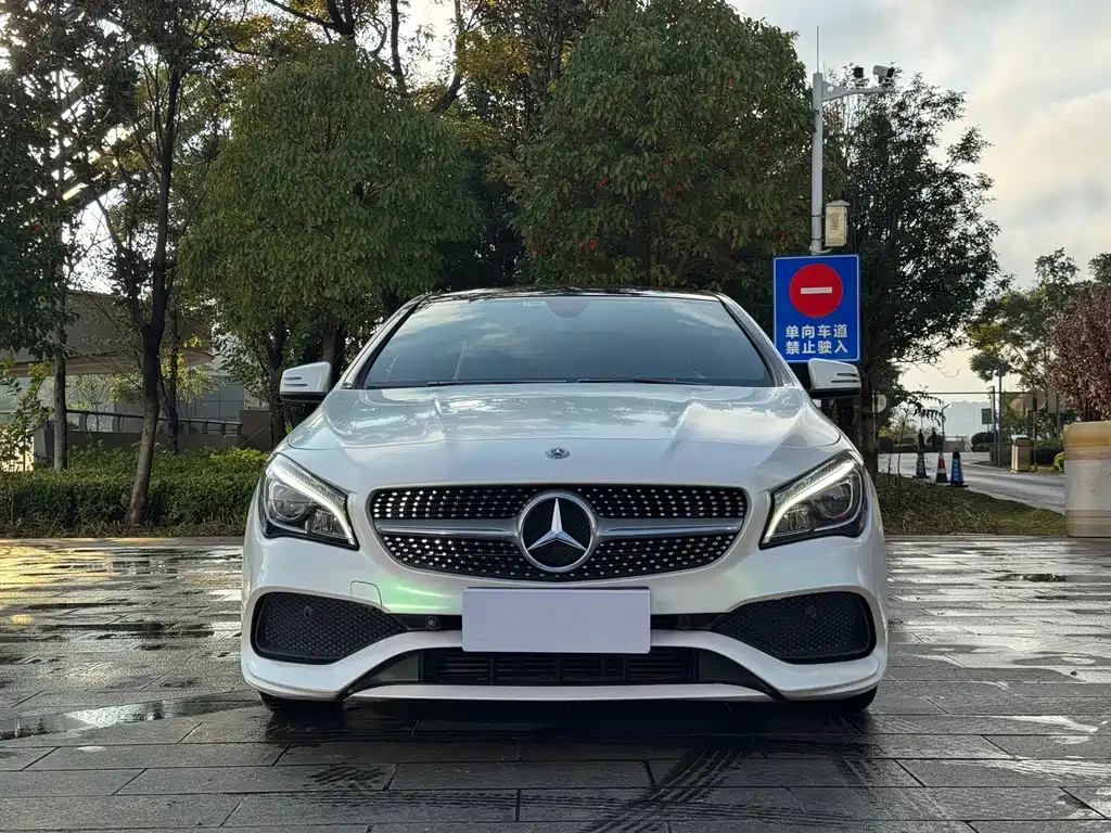 Mercedes-Benz CLA (Import) — фото 2