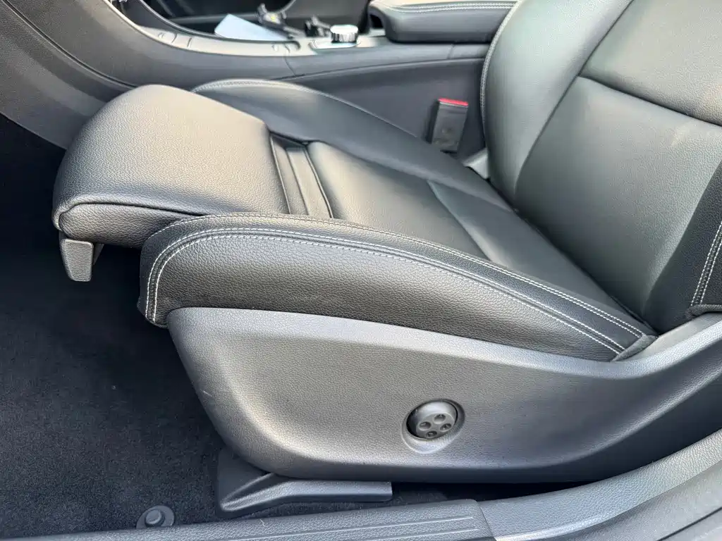 Mercedes-Benz CLA (Import) — фото 21