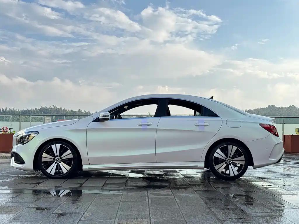 Mercedes-Benz CLA (Import) — фото 4