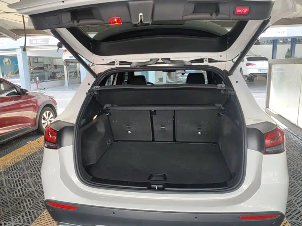 Mercedes-Benz GLA — фото 18