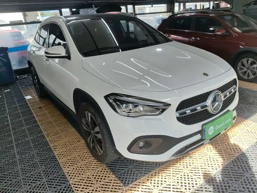 Mercedes-Benz GLA — фото 3