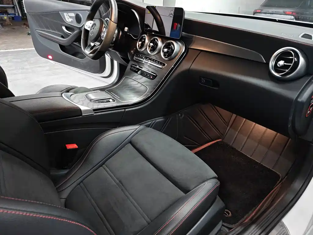 Mercedes-Benz C-Class (Import) — фото 9