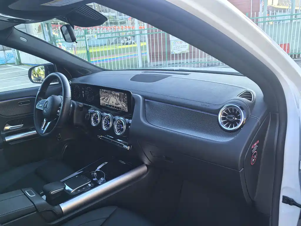 Mercedes-Benz GLA — фото 14