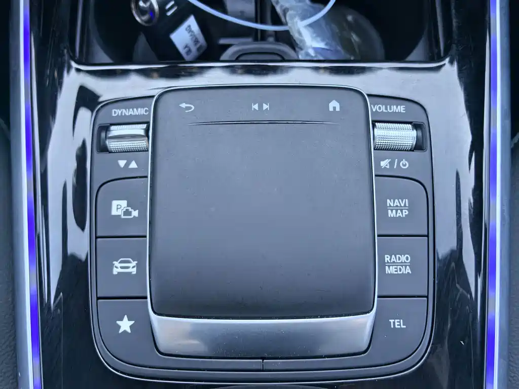 Mercedes-Benz GLA — фото 25