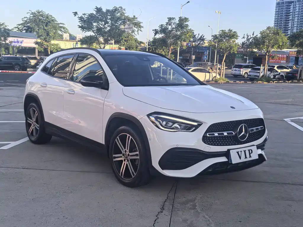 Mercedes-Benz GLA — фото 4