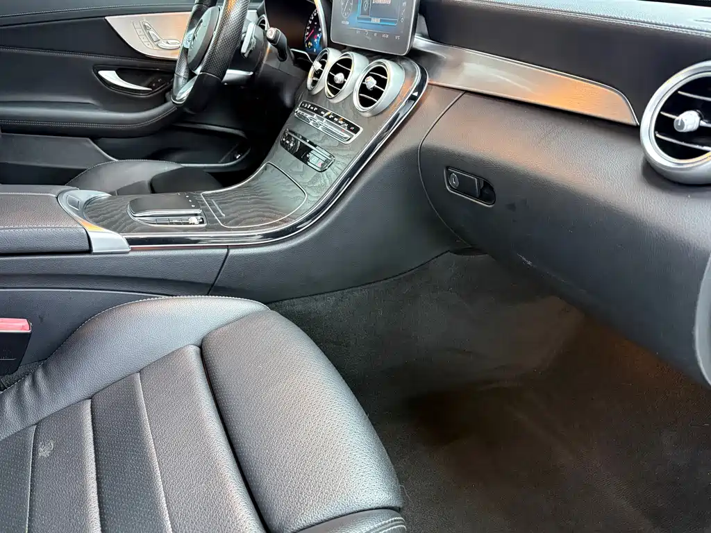 Mercedes-Benz C-Class (Import) — фото 17