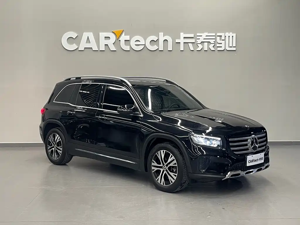 Mercedes-Benz GLB — фото 3