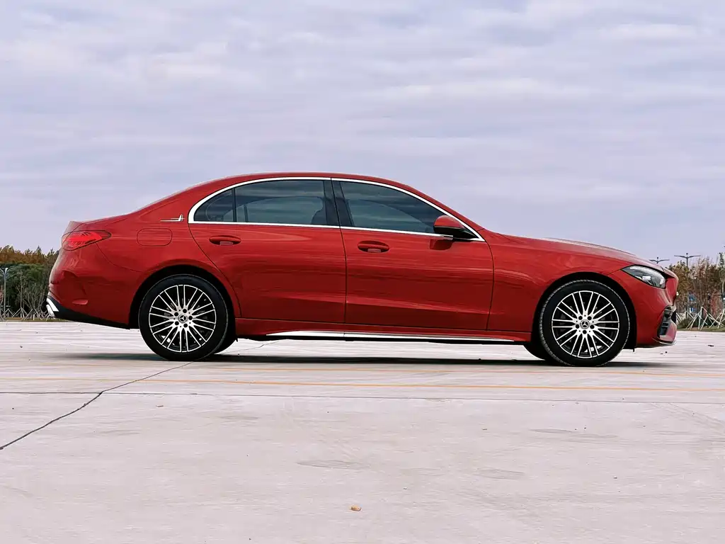 Mercedes-Benz C-Class — фото 17
