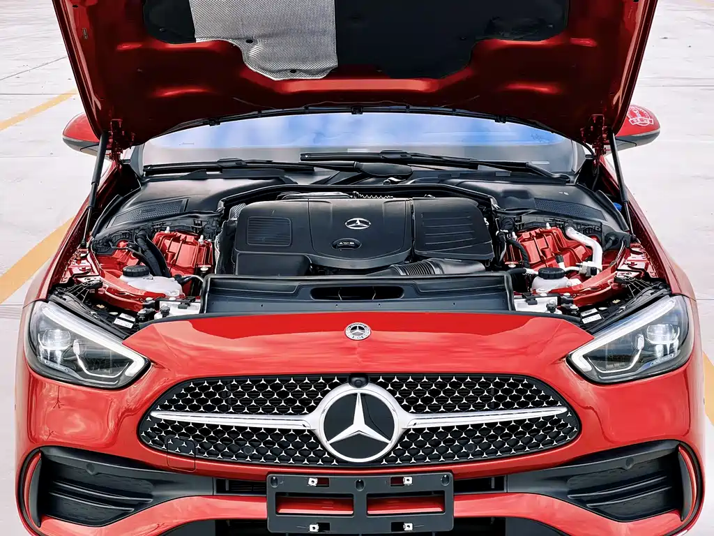 Mercedes-Benz C-Class — фото 19