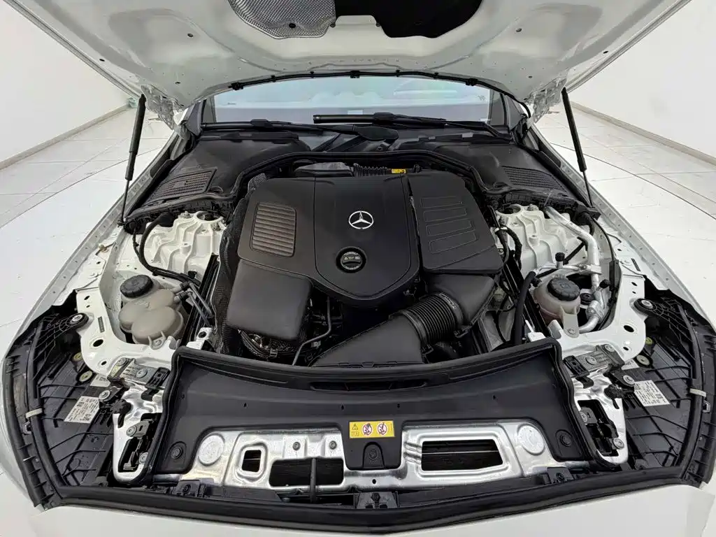 Mercedes-Benz C-Class — фото 18