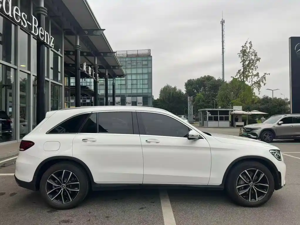Mercedes-Benz GLC — фото 5