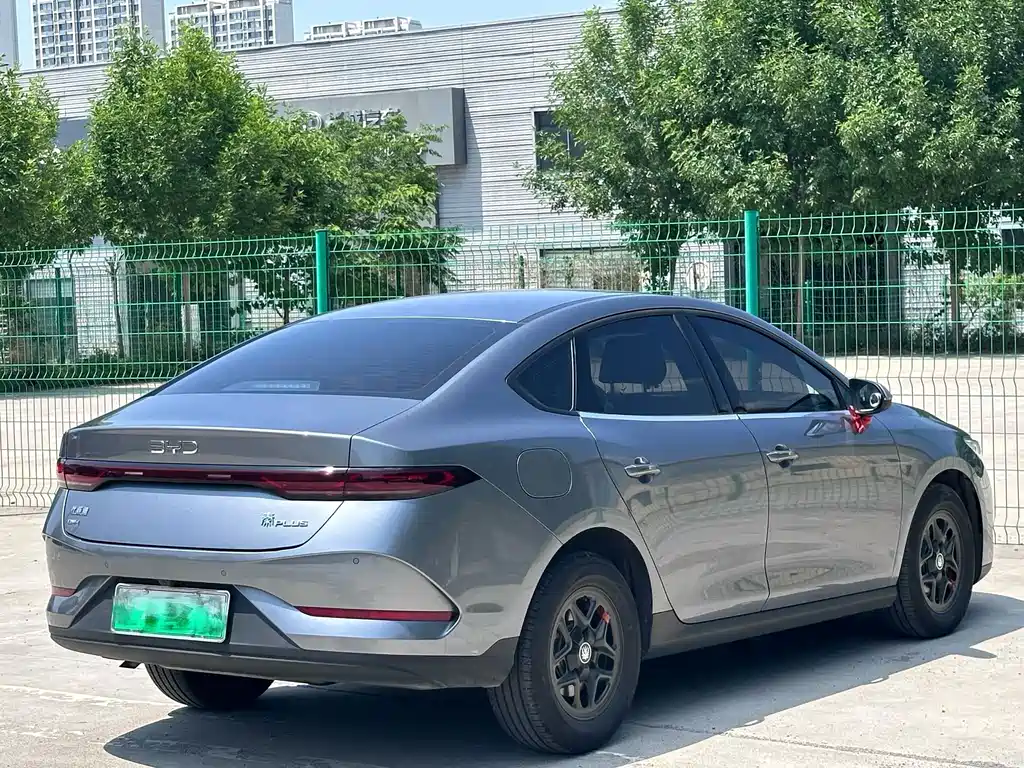 BYD Qin PLUS — фото 7