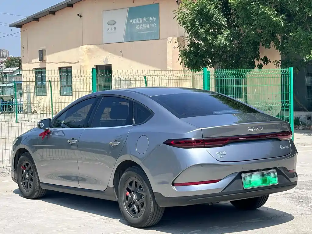 BYD Qin PLUS — фото 9