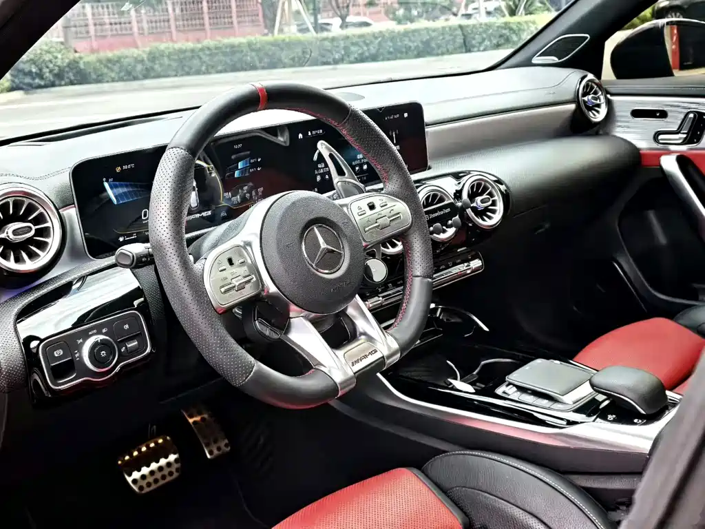 Mercedes-Benz A-Class AMG (Import) — фото 3