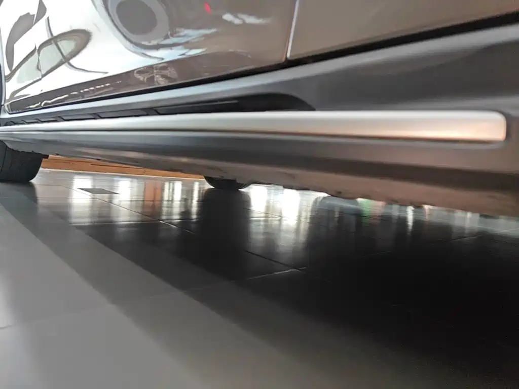 Mercedes-Benz EQE SUV — фото 20