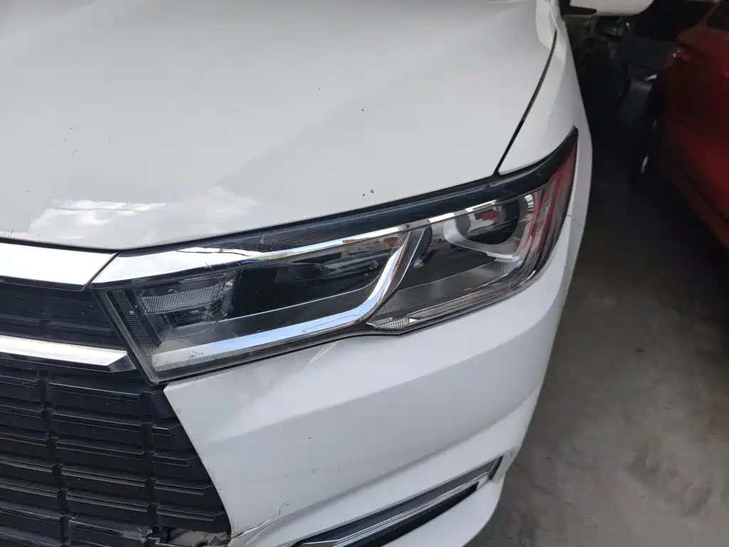 BYD Qin NEV — фото 24
