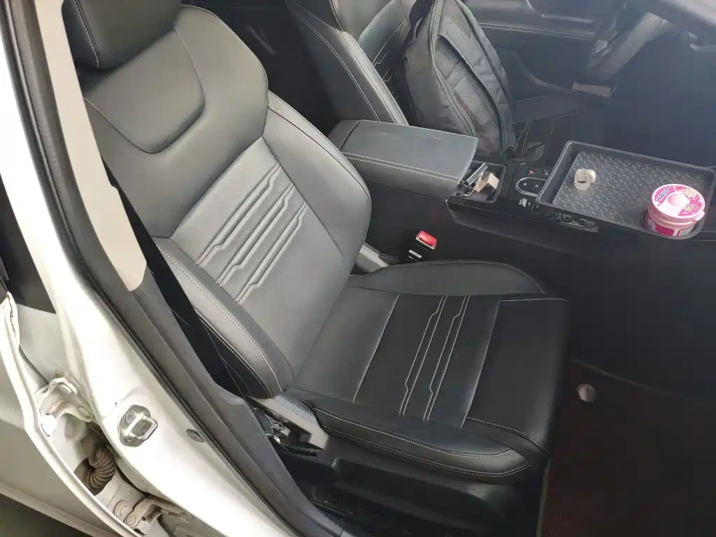 BYD Qin NEV — фото 25