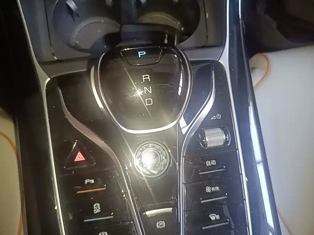 BYD Qin PLUS — фото 14