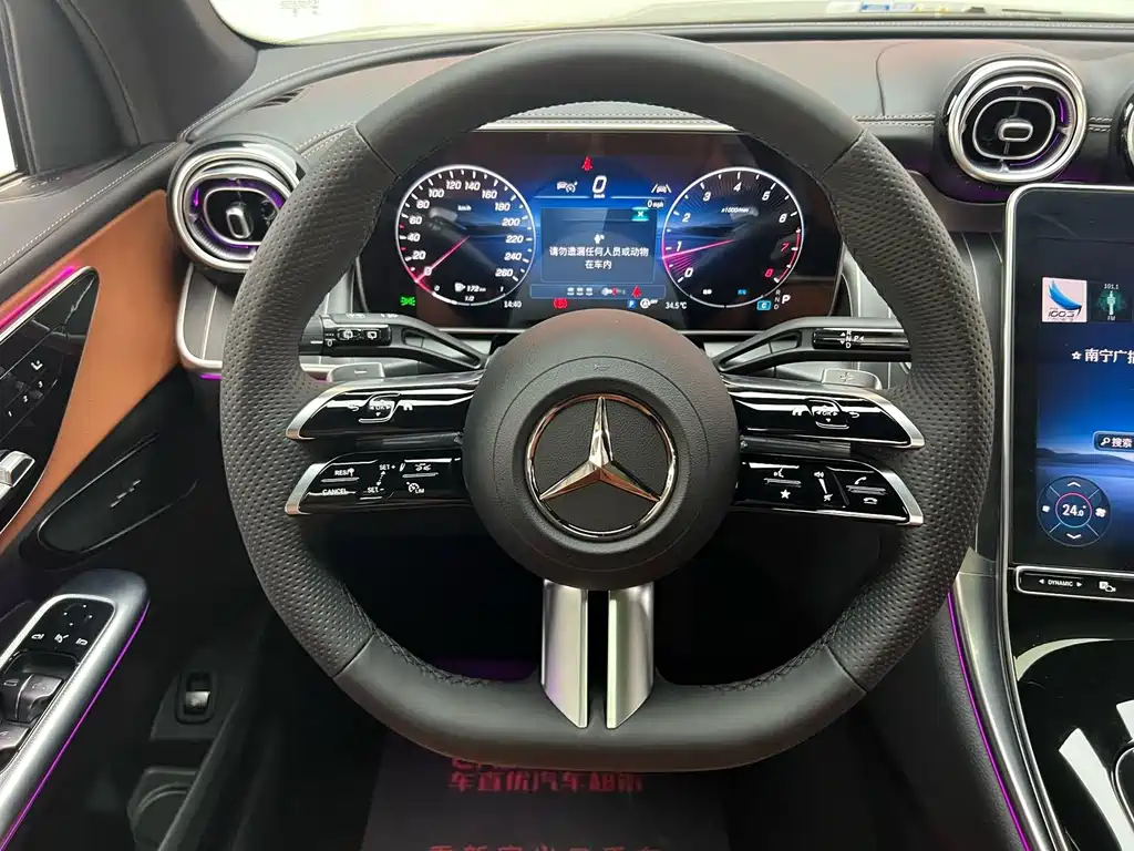 Mercedes-Benz GLC — фото 14