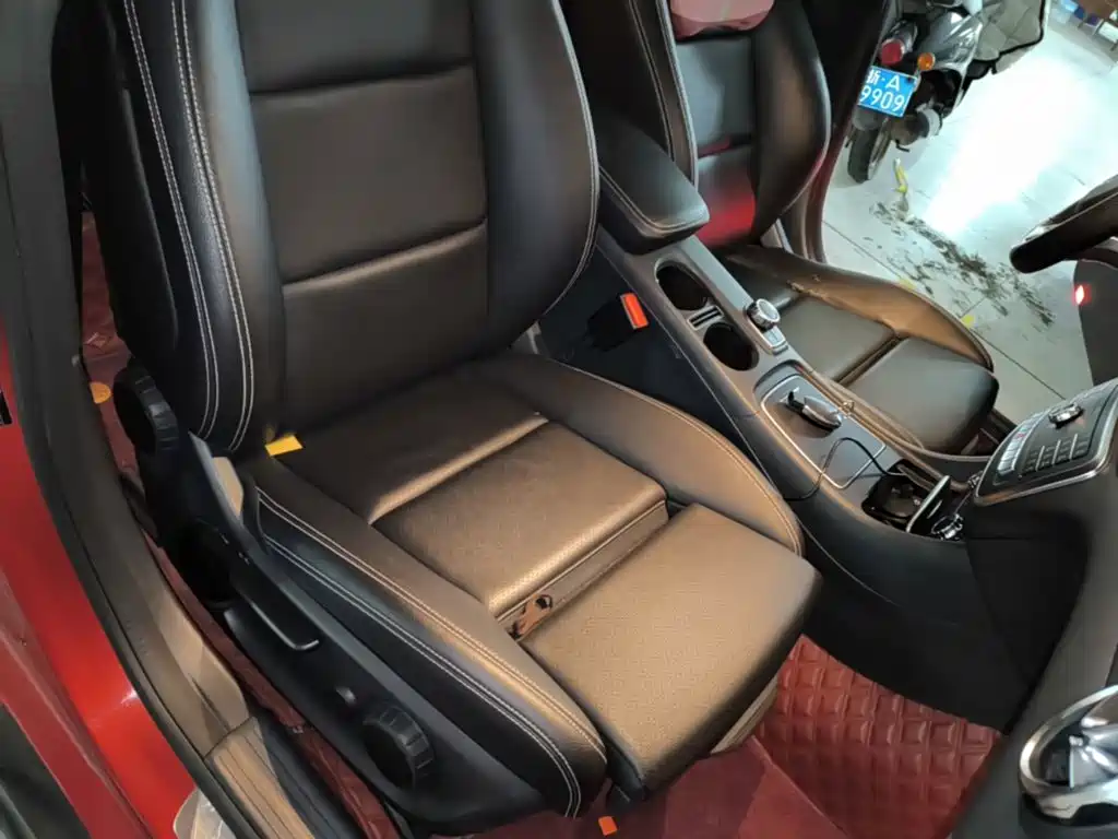 Mercedes-Benz GLA — фото 24
