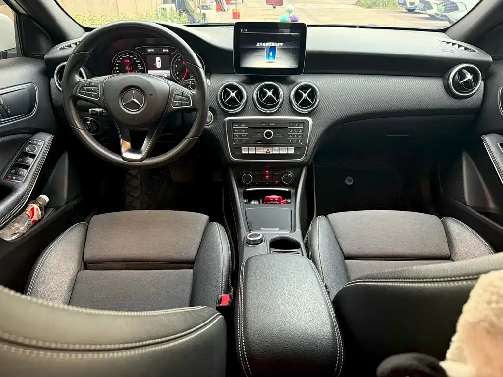 Mercedes-Benz A-Class (Import) — фото 7