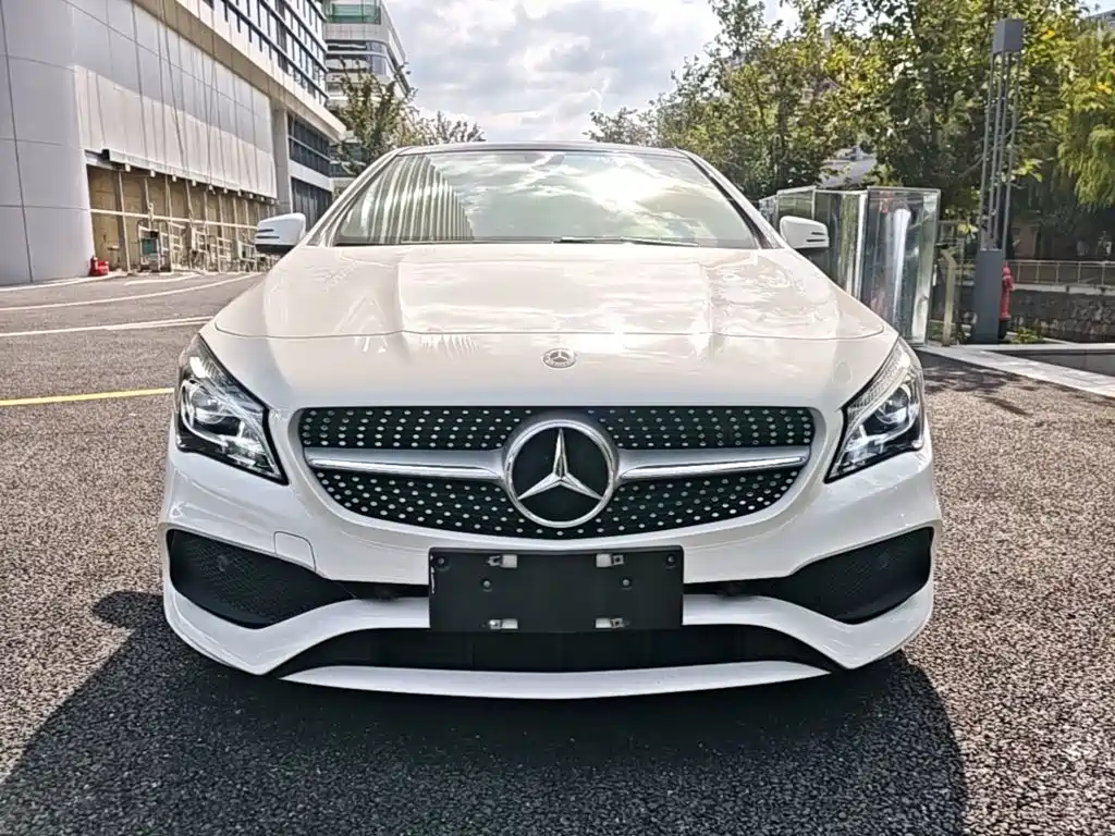 Mercedes-Benz CLA (Import) — фото 2