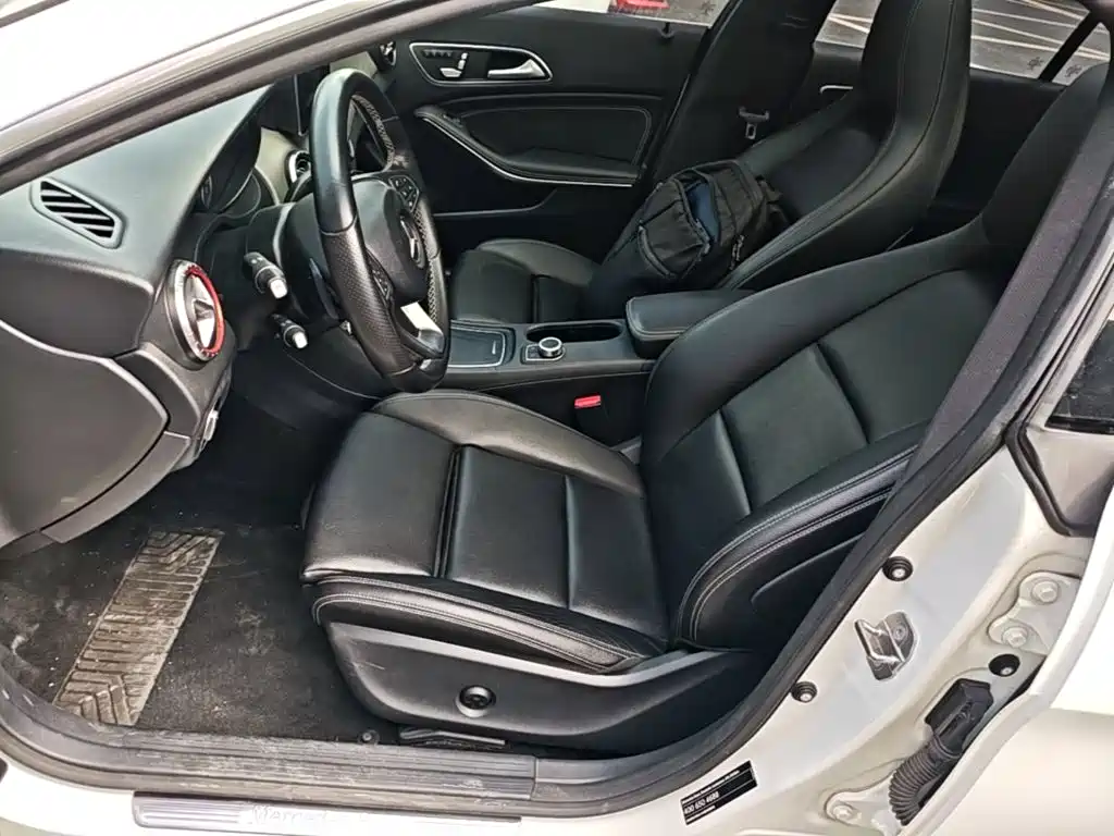 Mercedes-Benz CLA (Import) — фото 14