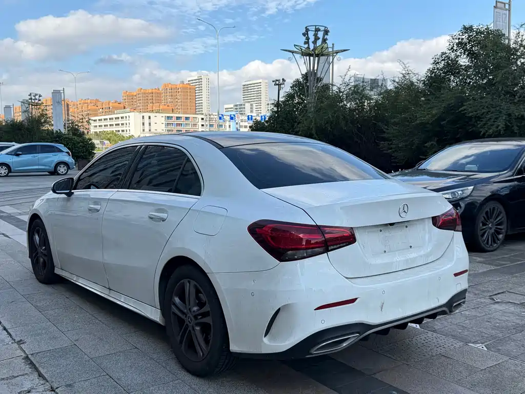 Mercedes-Benz A-Class — фото 14