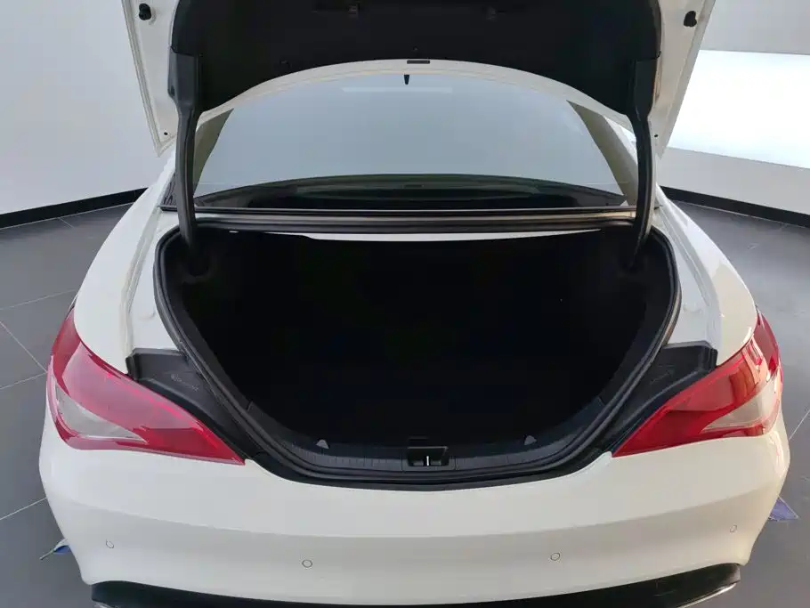 Mercedes-Benz CLA (Import) — фото 4