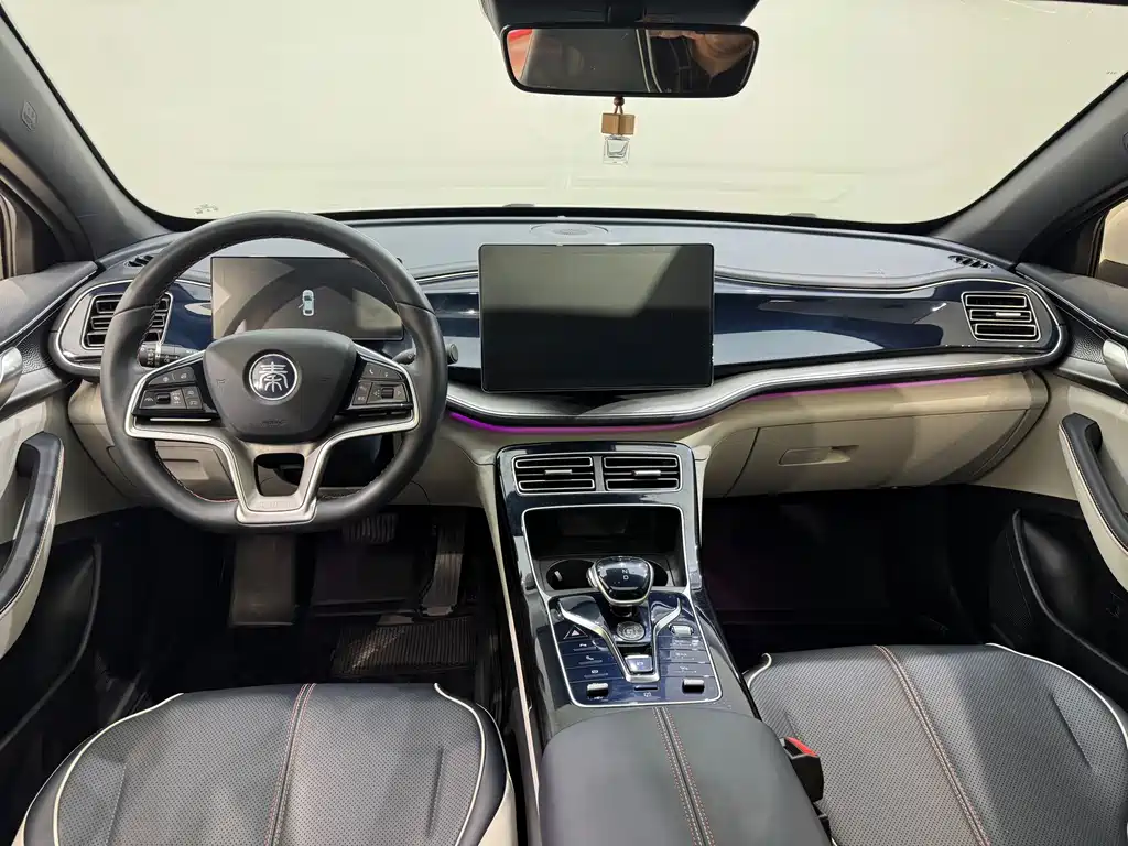 BYD Qin PLUS — фото 11