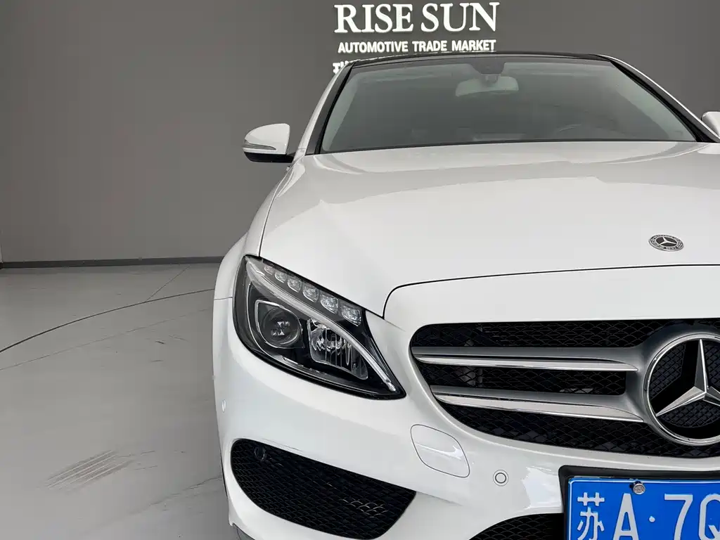 Mercedes-Benz C-Class — фото 13