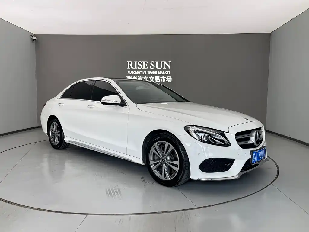 Mercedes-Benz C-Class — фото 3