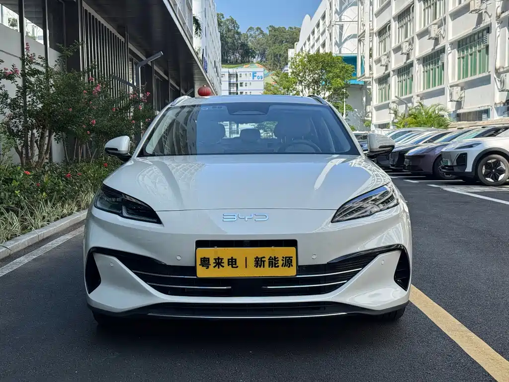 BYD Seal 06 DM-i Touring — фото 2