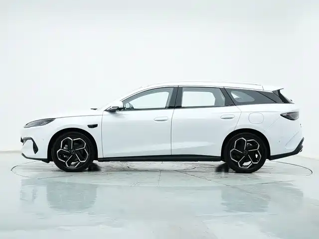 BYD Seal 06 DM-i Touring — фото 4
