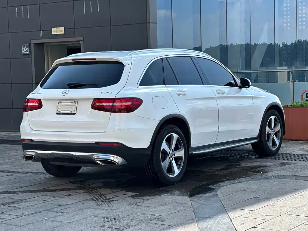 Mercedes-Benz GLC — фото 25