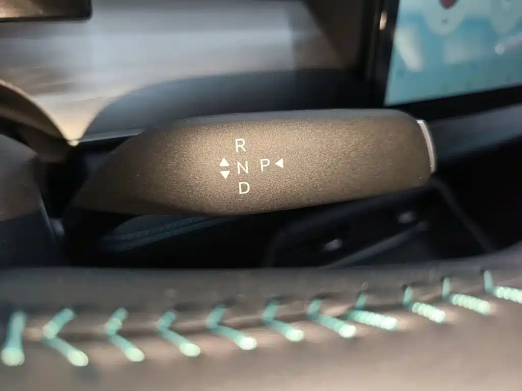 BYD Seal 05 DM-i — фото 14