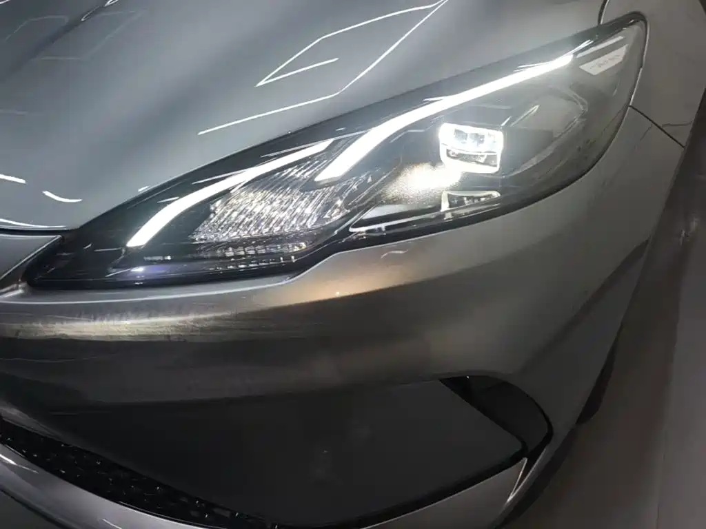 BYD Seal 05 DM-i — фото 24