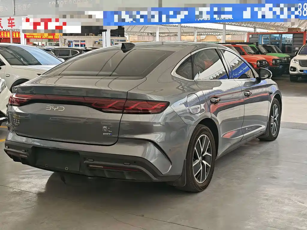 BYD Qin L — фото 7