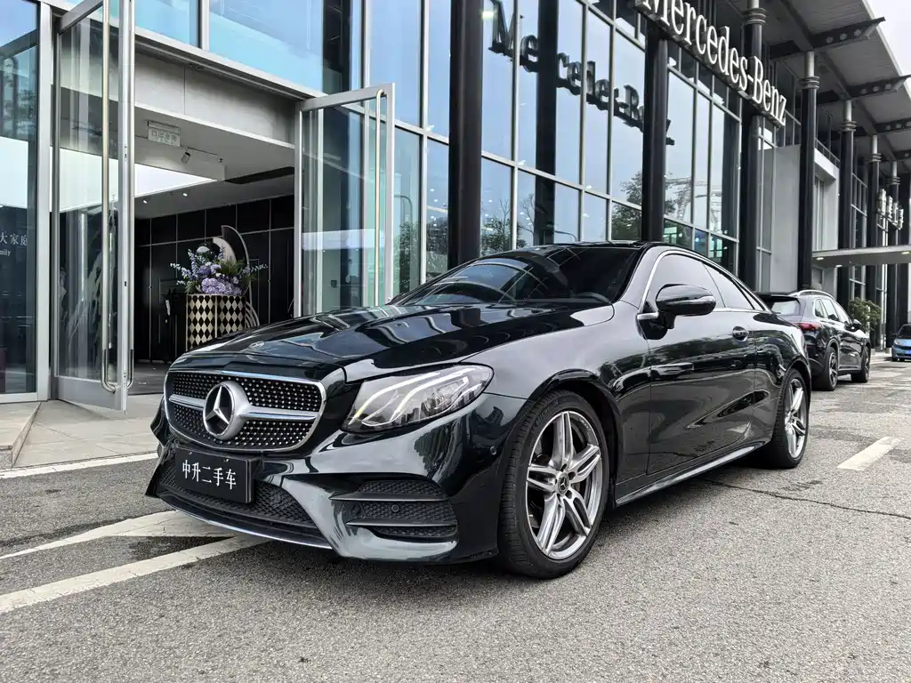 Mercedes-Benz E-Class (Import) — фото 1