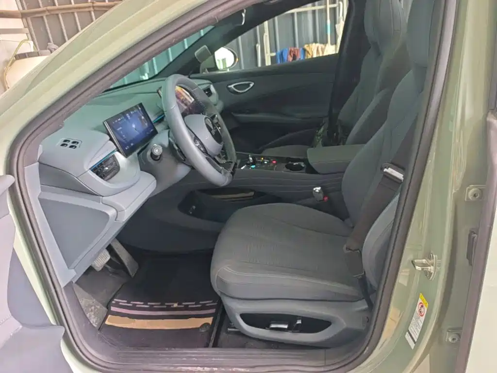 BYD Seal 06GT — фото 15