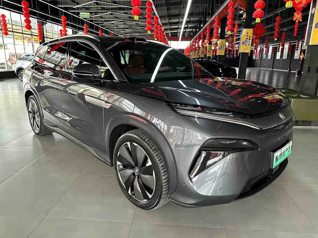 BYD Tang L — фото 3