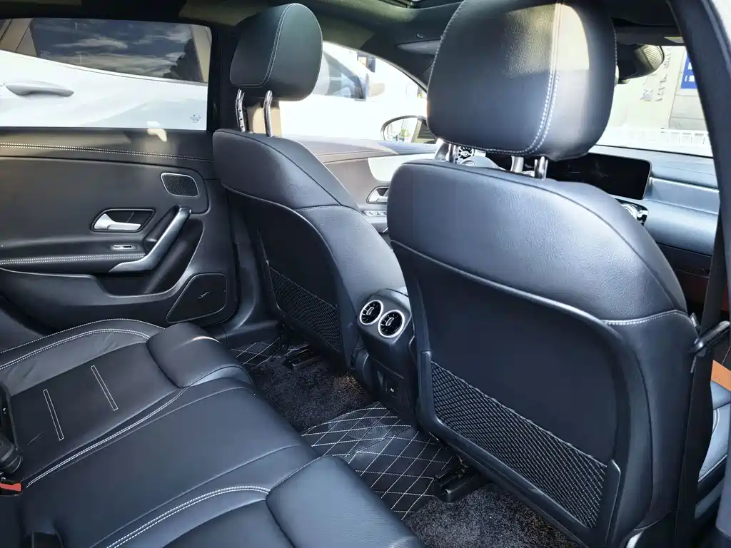 Mercedes-Benz A-Class AMG — фото 15