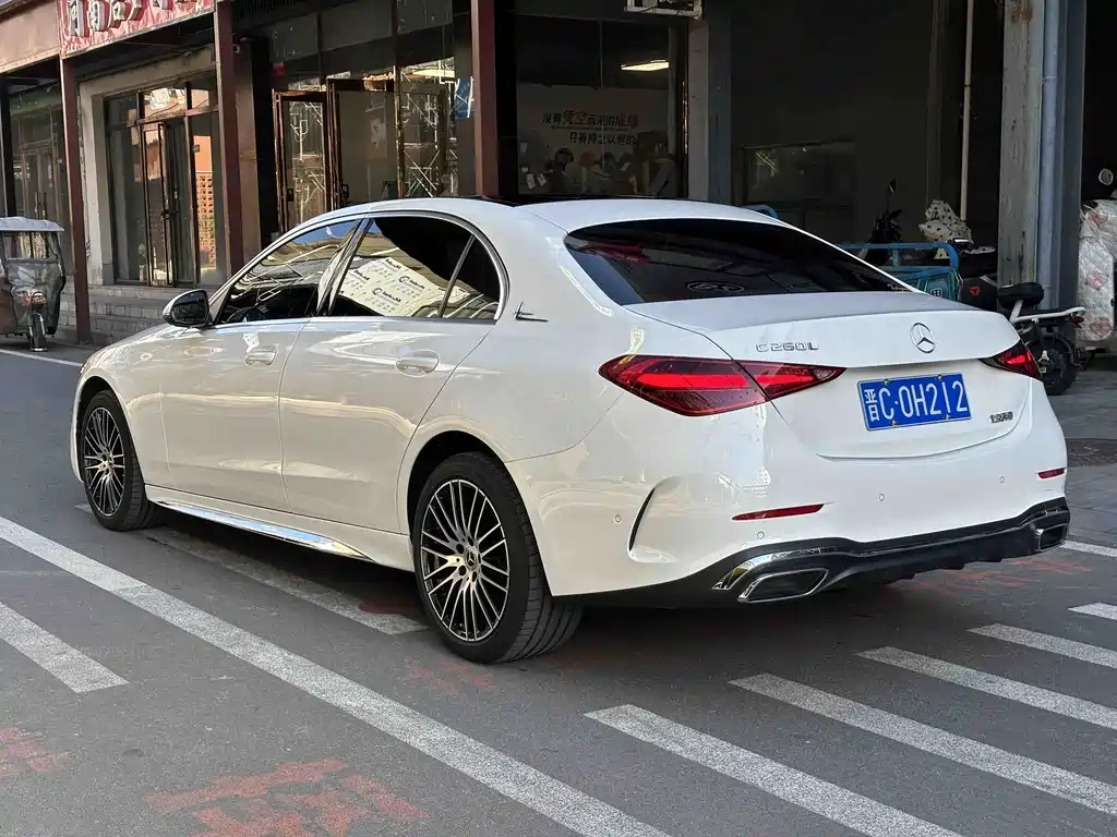 Mercedes-Benz C-Class — фото 14