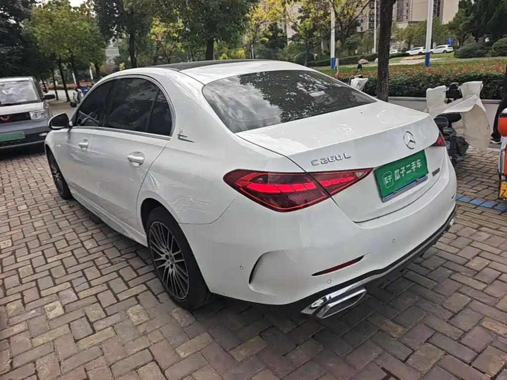 Mercedes-Benz C-Class — фото 4