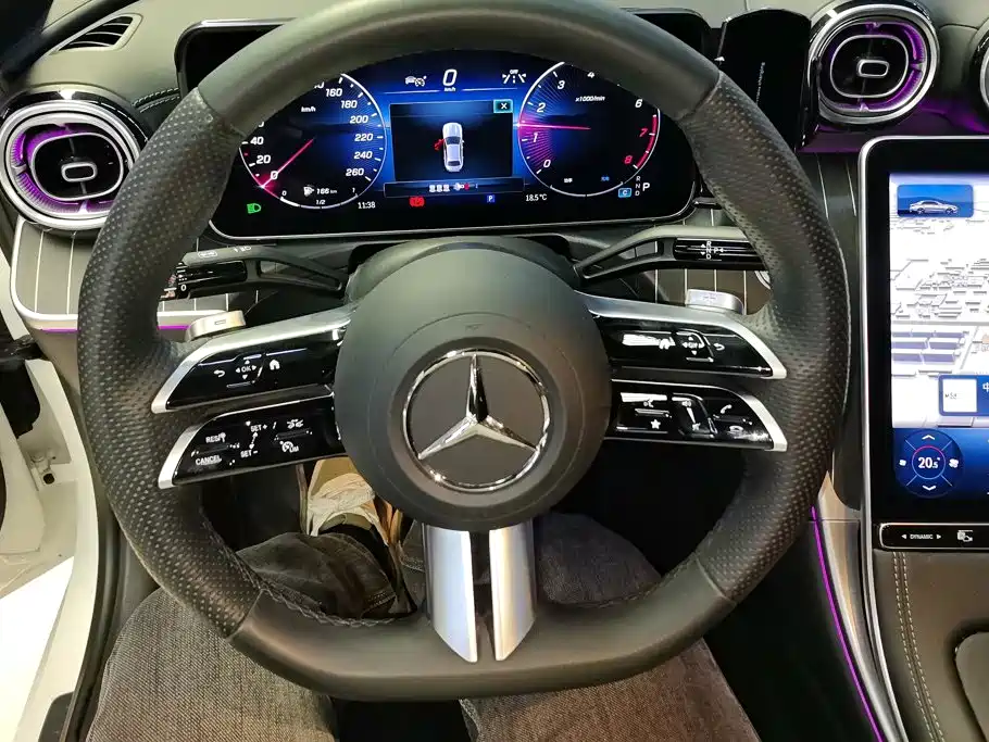 Mercedes-Benz C-Class — фото 15