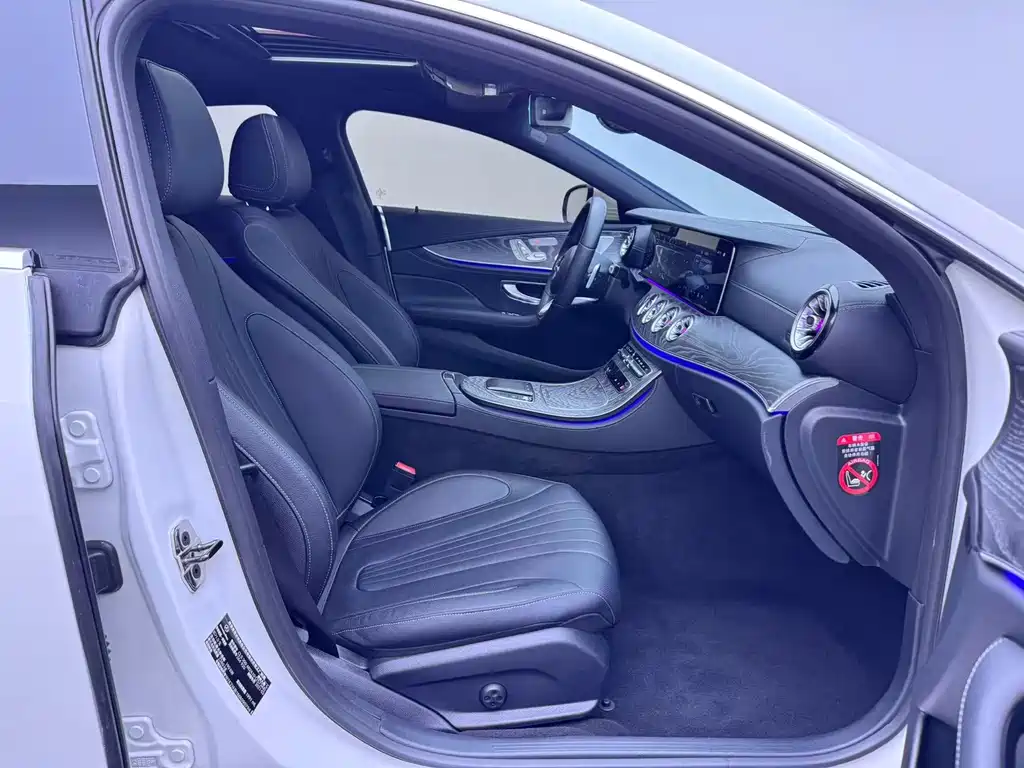 Mercedes-Benz CLS — фото 7