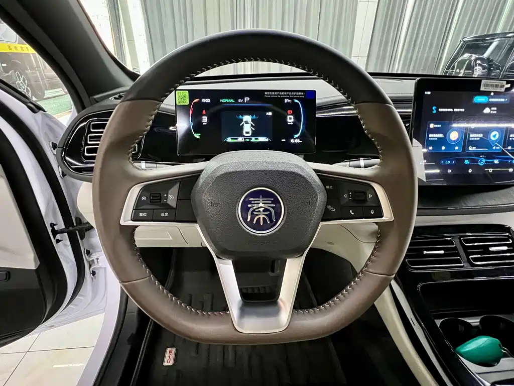 BYD Qin PLUS — фото 11