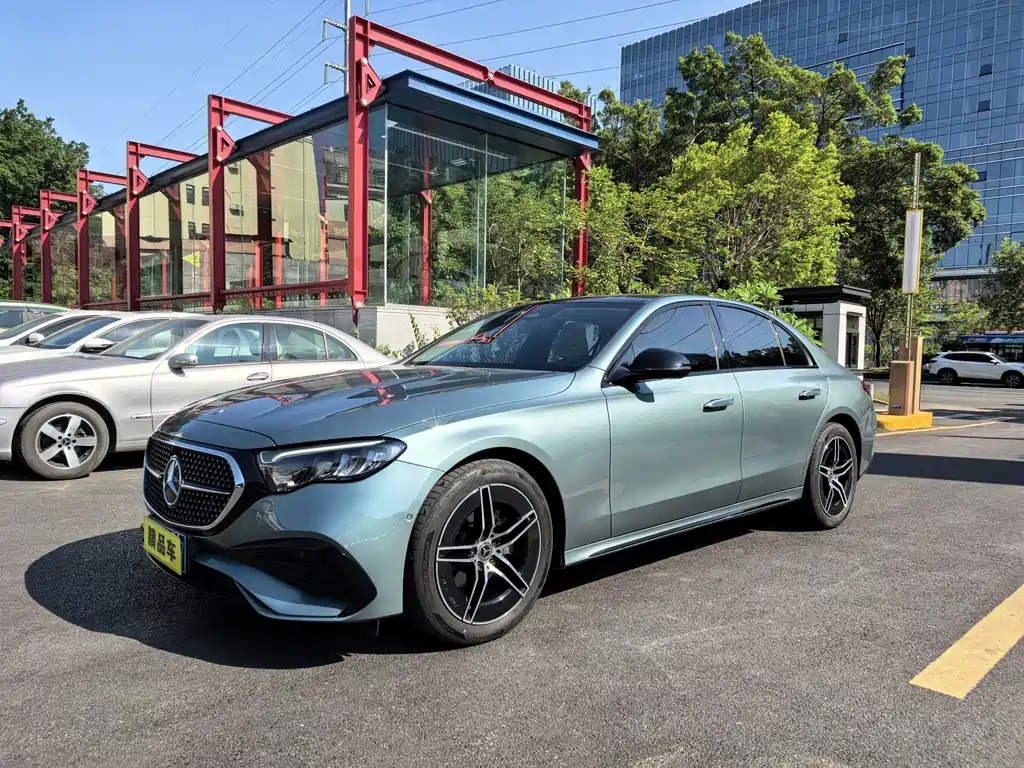 Mercedes-Benz E-Class (Import) — фото 1